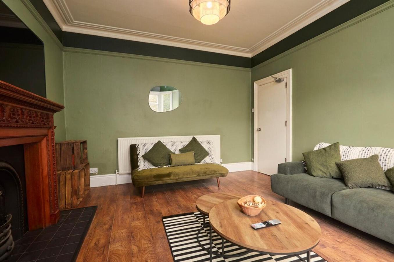 Cosy, Stylish, Leafy And Homely Sheffield Exterior photo