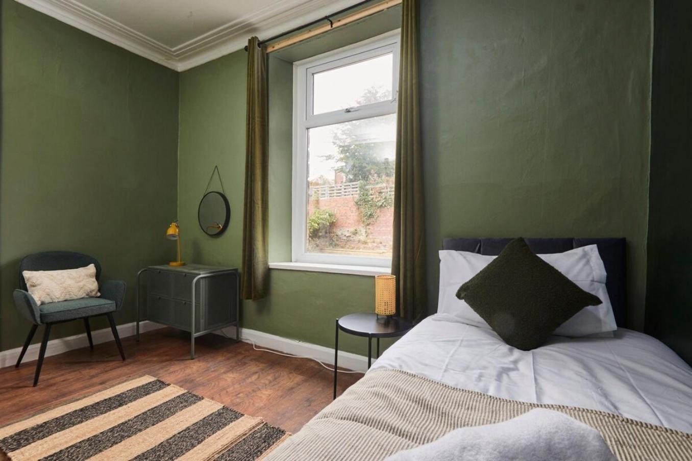 Cosy, Stylish, Leafy And Homely Sheffield Exterior photo